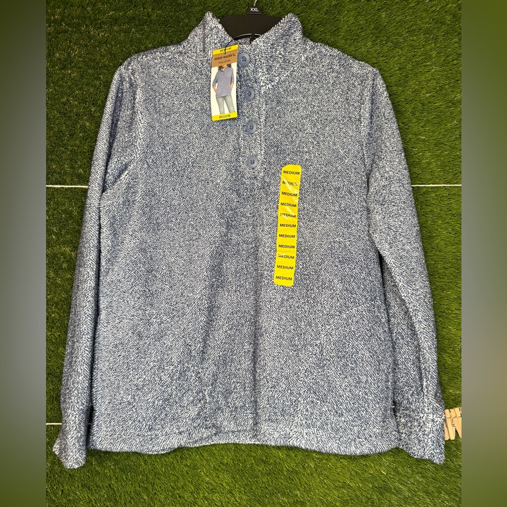 Women’s M Eddie Bauer Pullover Blue and White